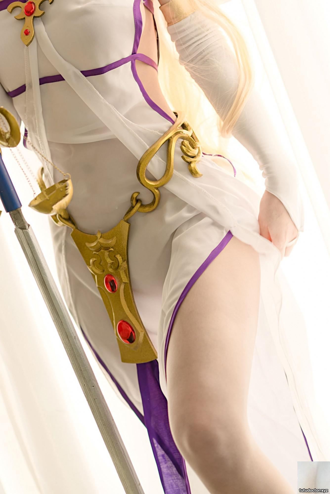 Ogura Chiyo w – Sword Saint · photo 5 of 42