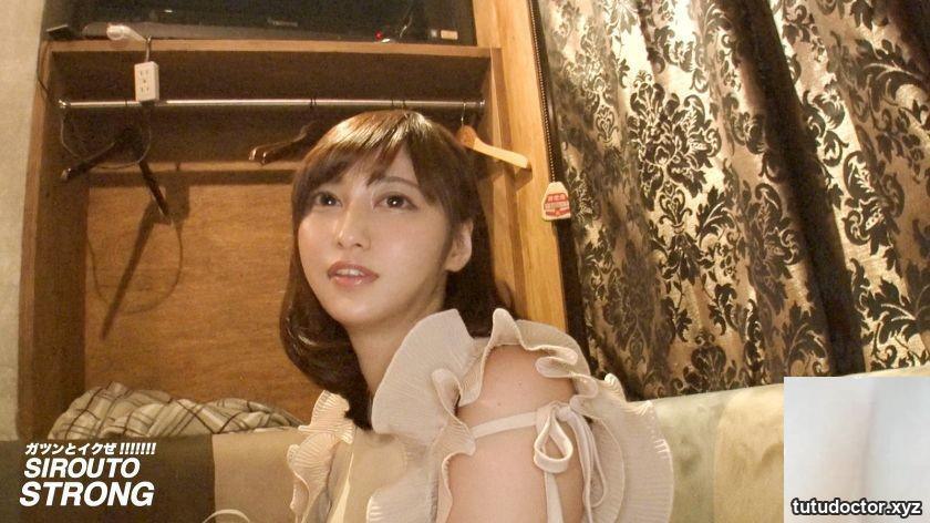 Mr. Sakamoto (pseudonym) 26 years old Golf course receptionist · photo 42 of 48