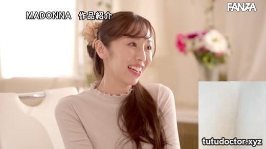 Aya Ueha: After the graduation ceremony…a gift from your · photo 12 of 77