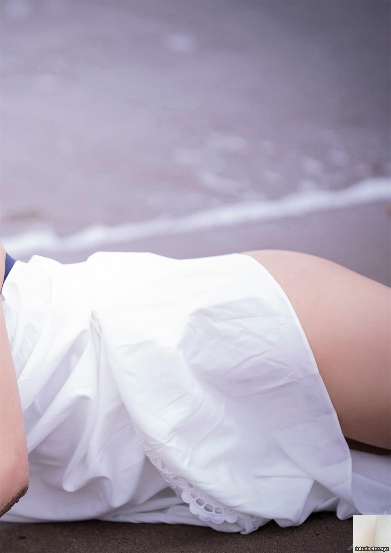 Minami Nozomi SUMMER WINK · photo 20 of 41