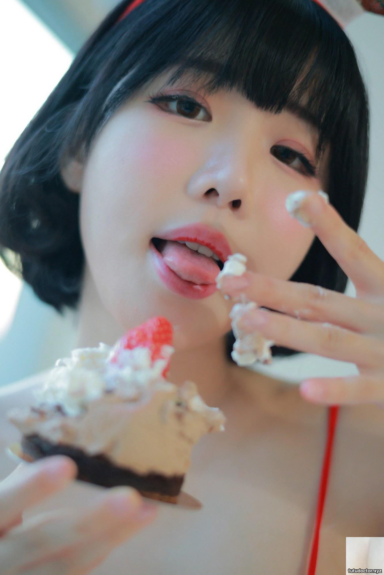 Addielyn (에디린) – Xmas · photo 57 of 79