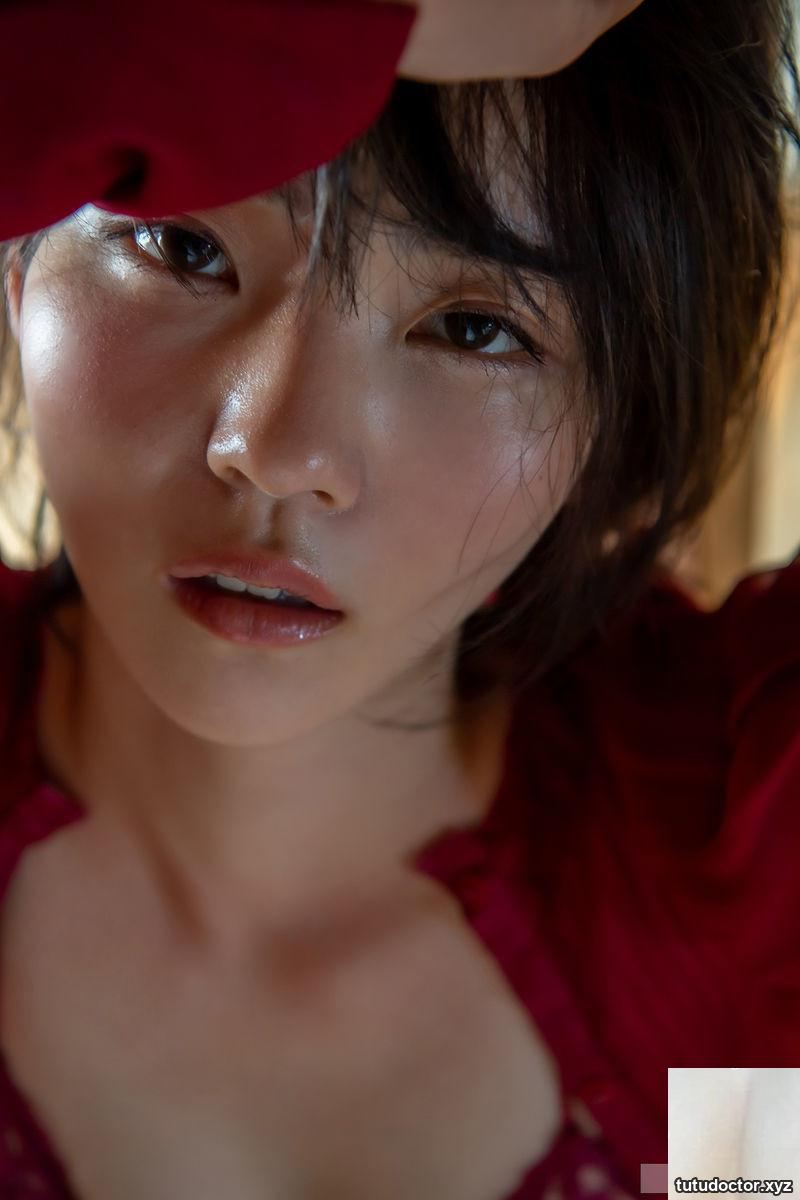 Fresh and tender Japanese AV beauty seductive photo – Meguri · photo 42 of 52