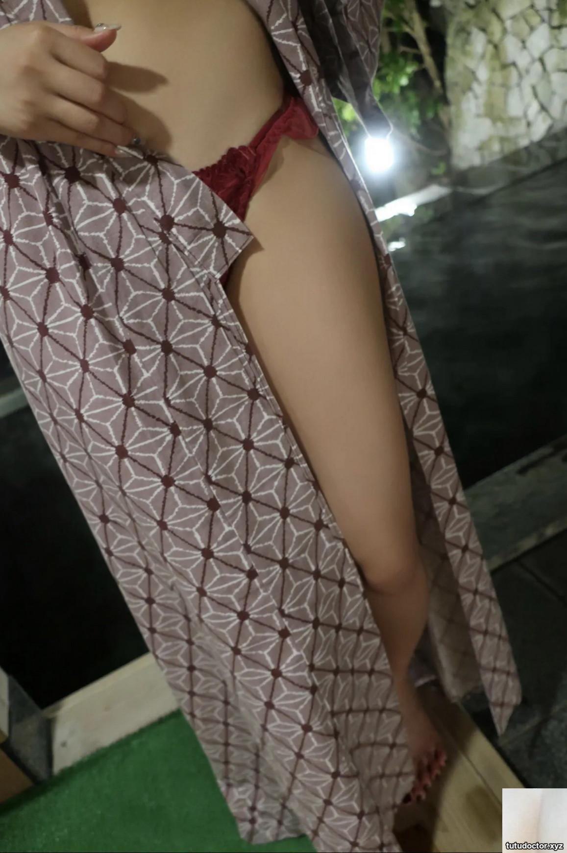 Tomomi Morisaki Secret meeting of secret hot springs DAY.2 · photo 37 of 55