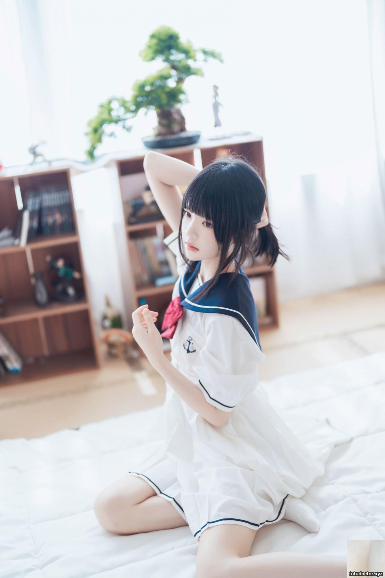(Coser) Sakura Tao Meow – Midsummer Uniform (39P)