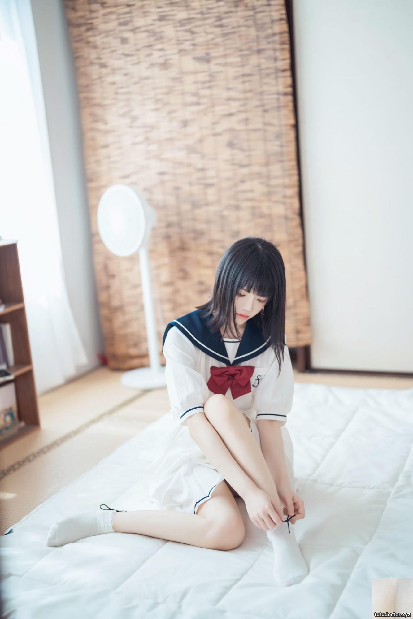 Sakura Tao Meow – Midsummer Uniform · photo 2 of 40