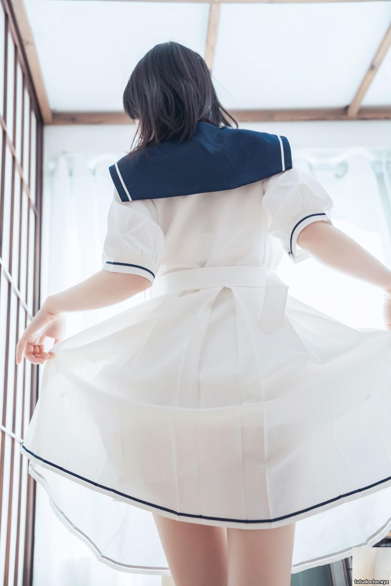 Sakura Tao Meow – Midsummer Uniform · photo 24 of 40