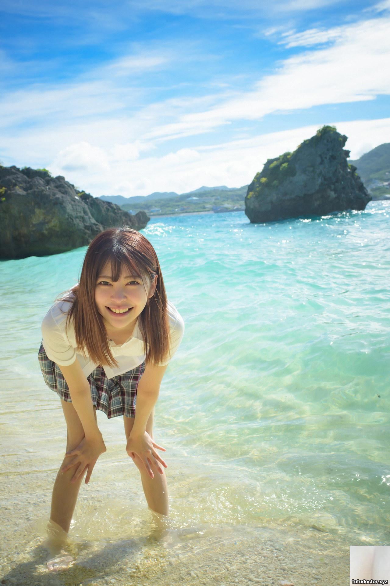 Summer running sky Blue sky Blue. Hinako Mori · photo 13 of 93