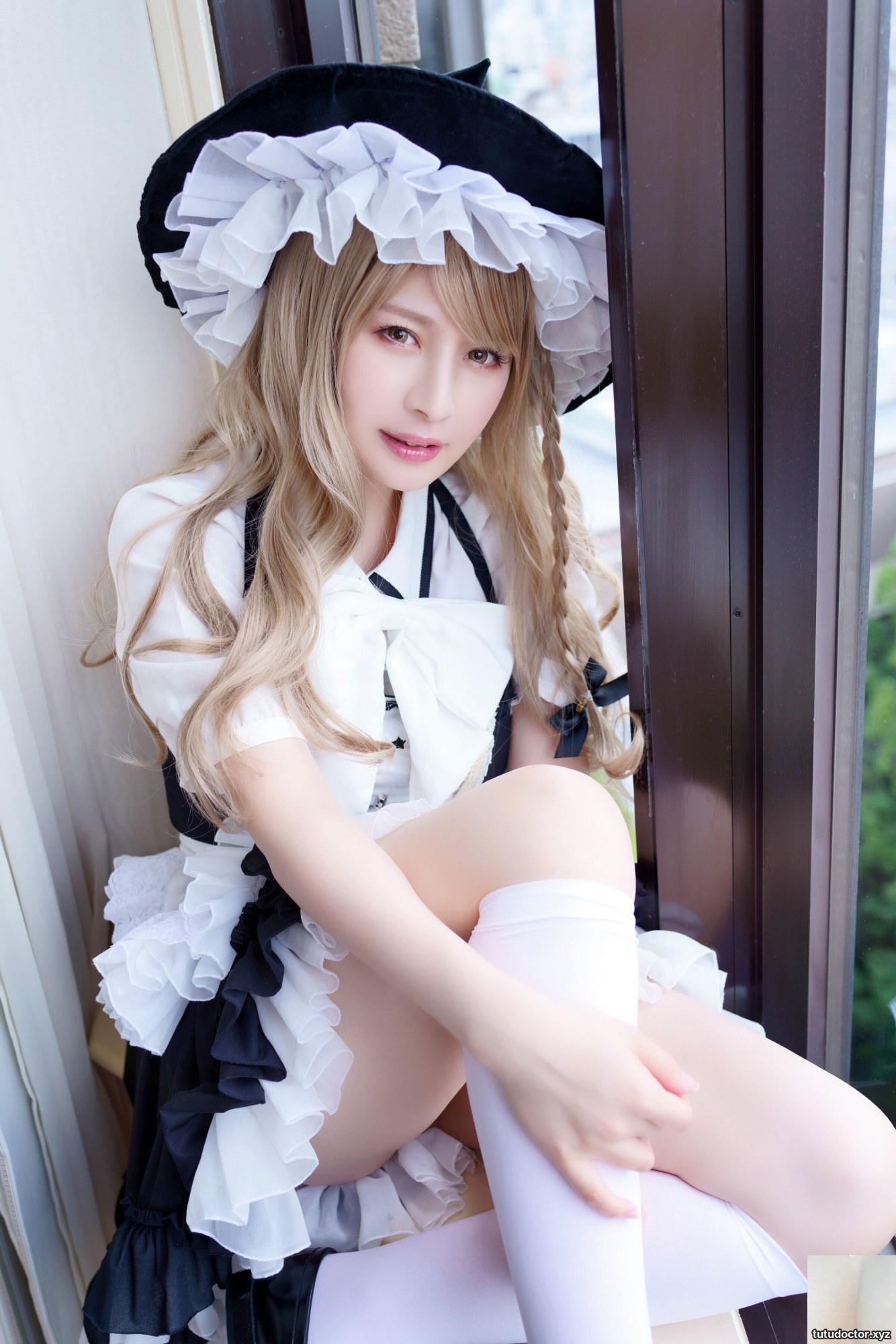 Touhou Cosplay is – Marisa Kirisame ( · photo 2 of 10