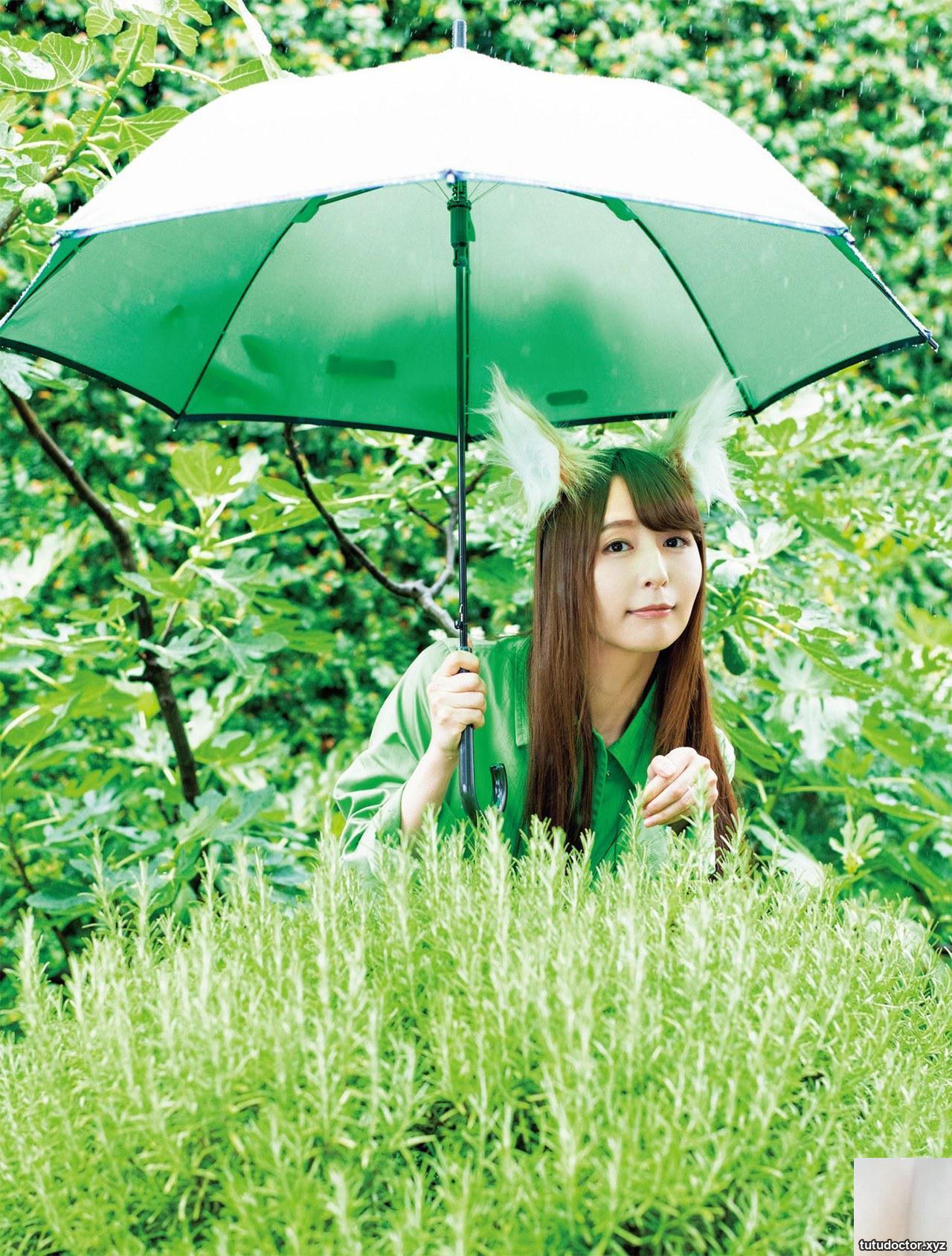 The goddess is so beautiful that I cry! Too upright… · photo 4 of 34