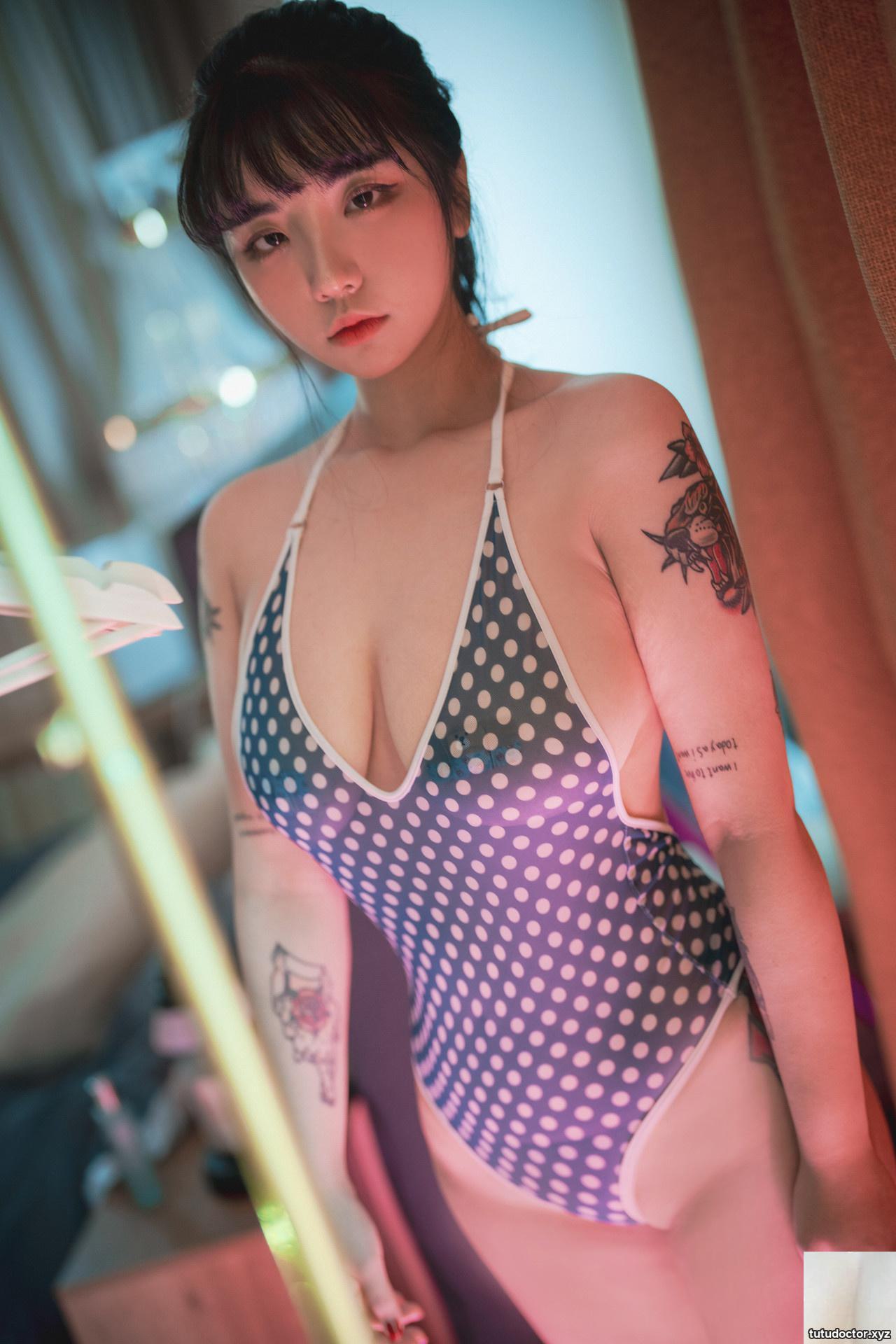Korean pretty girls have perfect figures, round and plump shapes · photo 11 of 43