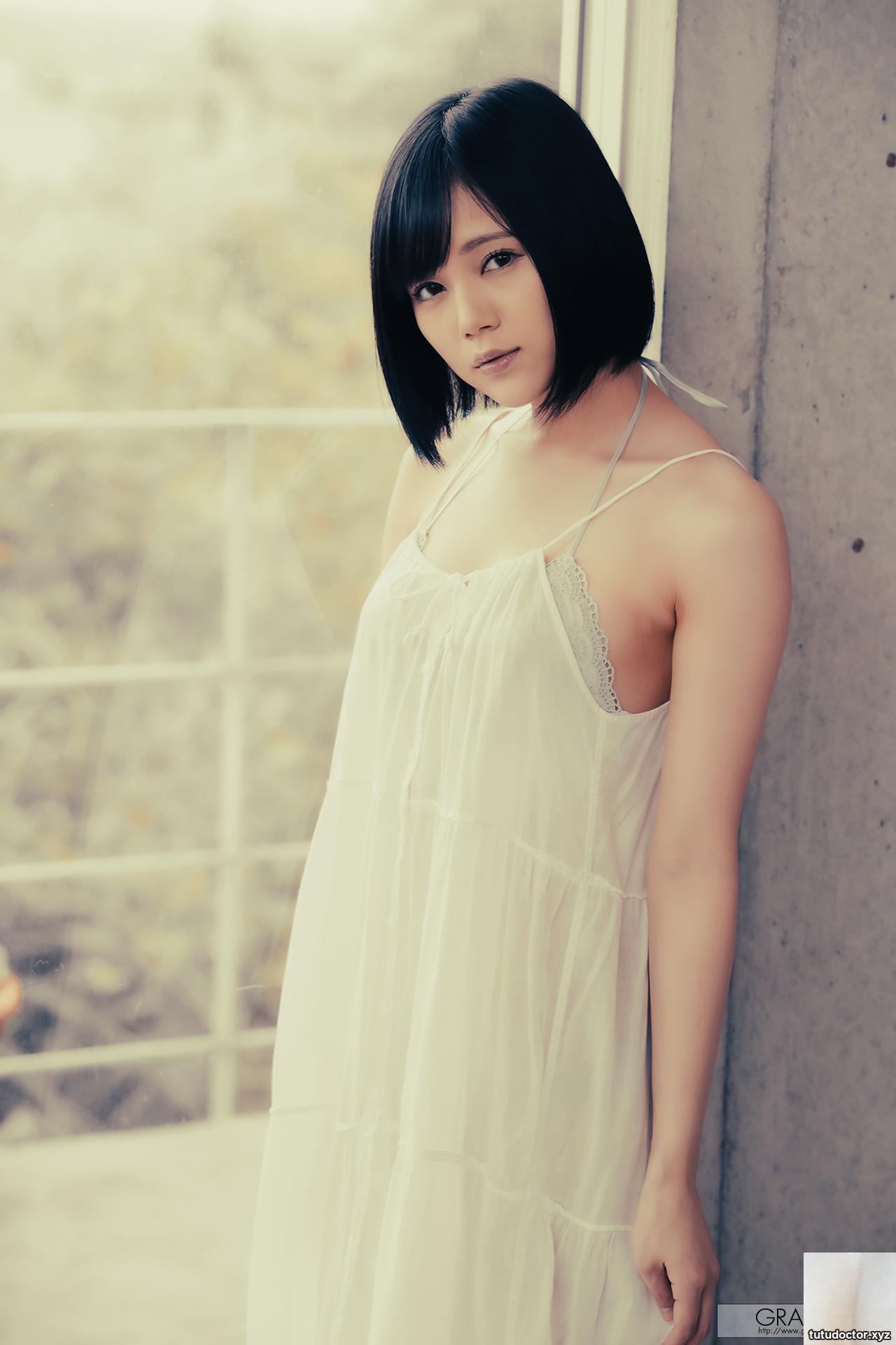 Remu Suzumori · photo 12 of 31