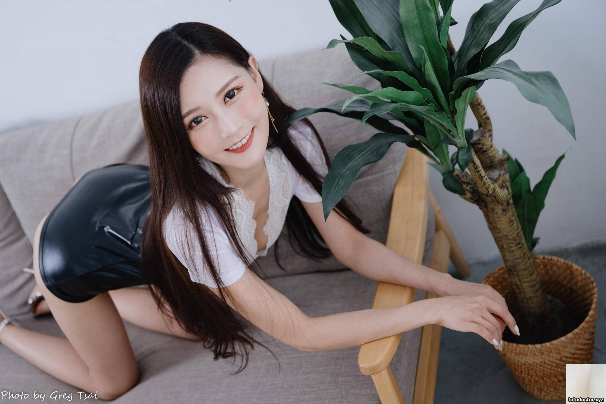 Long-legged beauty model Xu Huiling travel photo of beautiful · photo 67 of 71