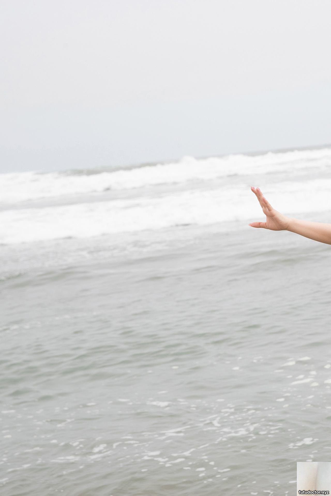 Yua Mikami Photo Collection National Summer Memories · photo 10 of 83