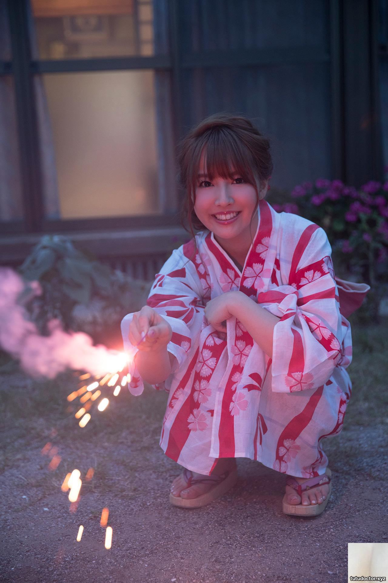 Yua Mikami Photo Collection National Summer Memories · photo 82 of 83