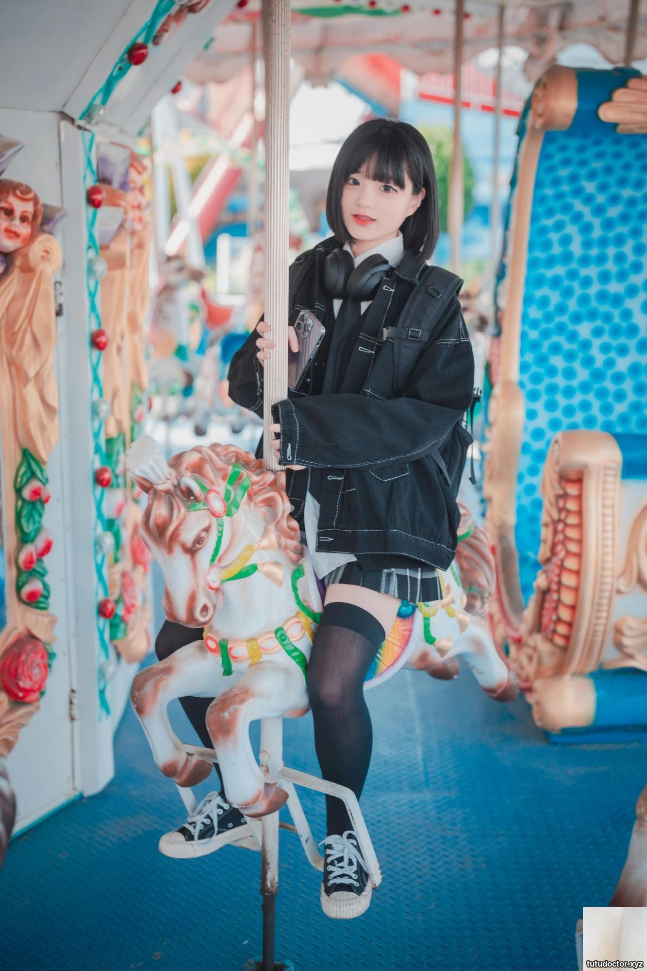 DJAWA Photo – Jeong Jenny (Jeong Jenny) – Theme · photo 17 of 163
