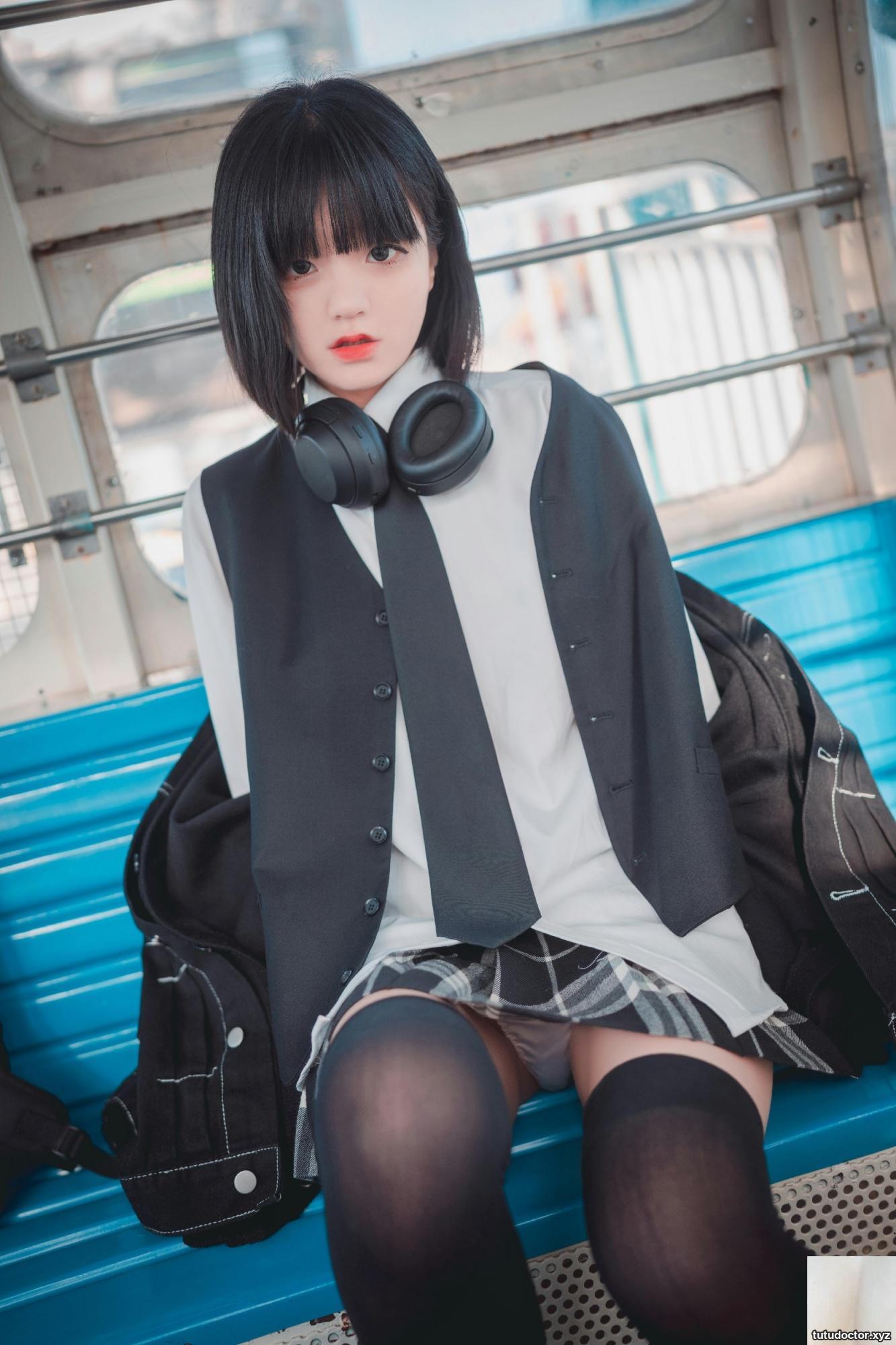 DJAWA Photo – Jeong Jenny (Jeong Jenny) – Theme · photo 52 of 163