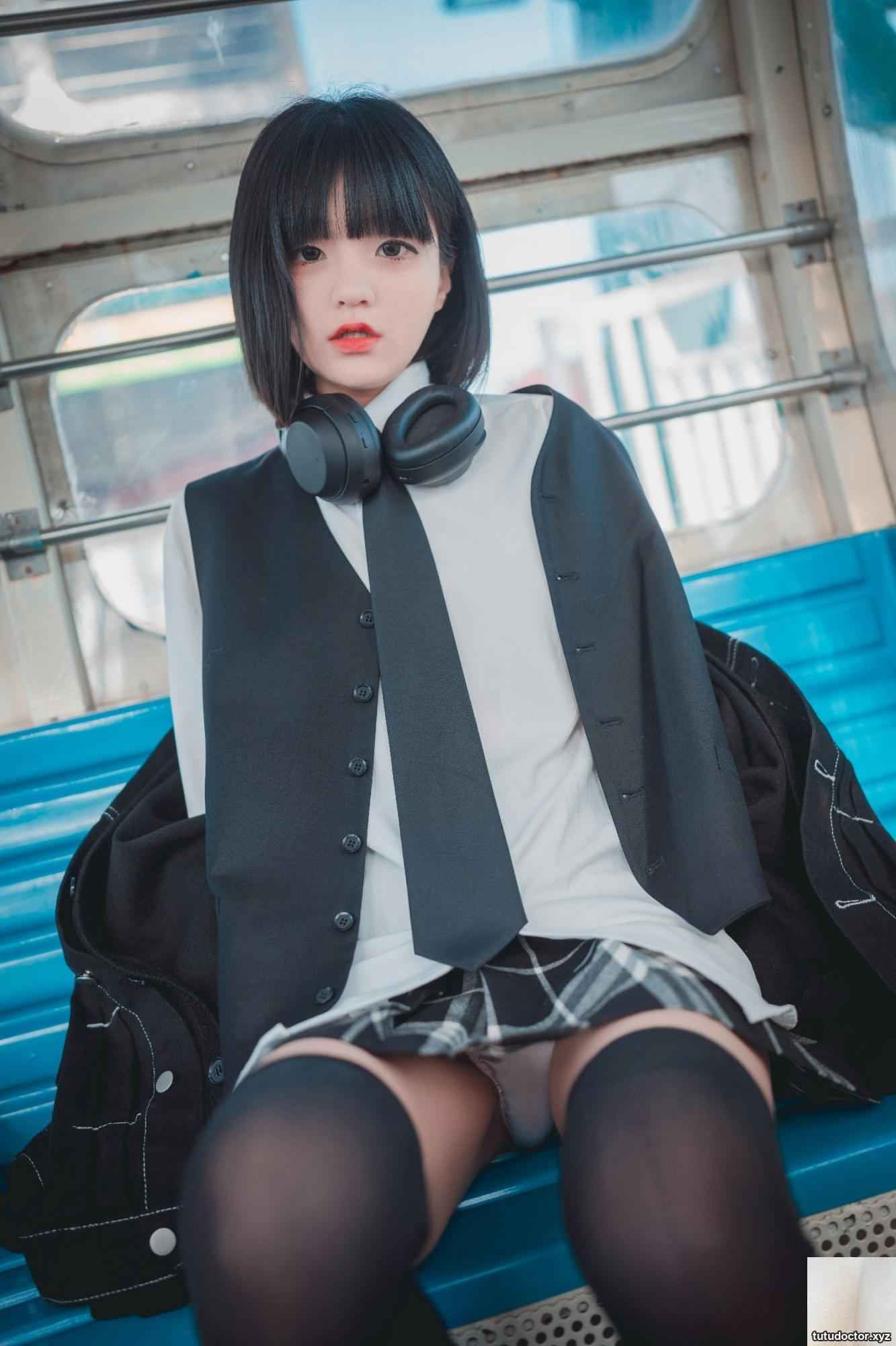DJAWA Photo – Jeong Jenny (Jeong Jenny) – Theme · photo 53 of 163