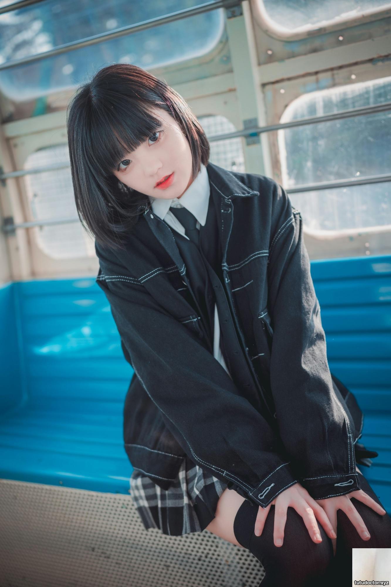 DJAWA Photo – Jeong Jenny (Jeong Jenny) – Theme · photo 123 of 163