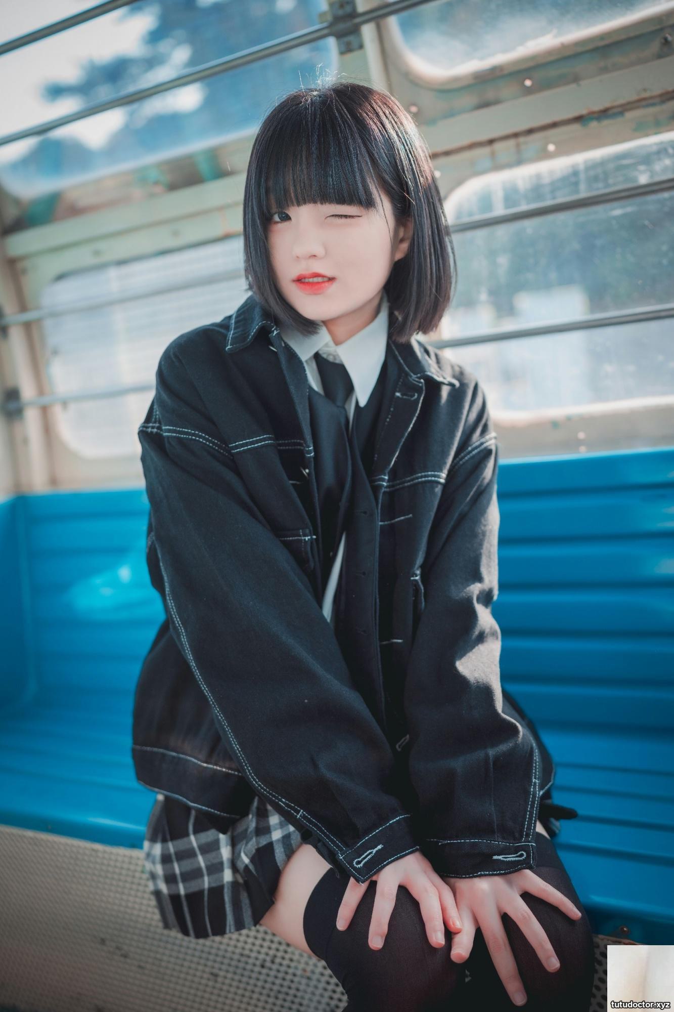 DJAWA Photo – Jeong Jenny (Jeong Jenny) – Theme · photo 124 of 163