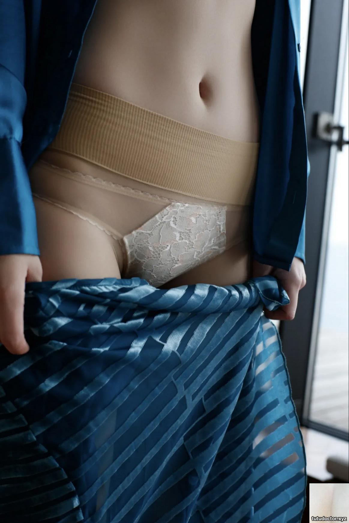 Wataru Takeuchi – Bewitching hips vol.1 Bewitching hips vol. 1 ( · photo 20 of 47