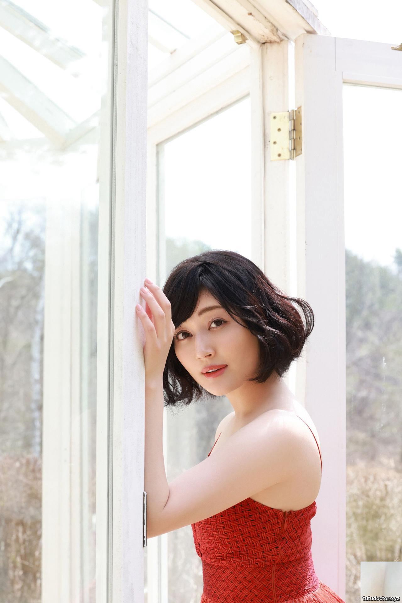 Manami Shindo Queens · photo 65 of 146