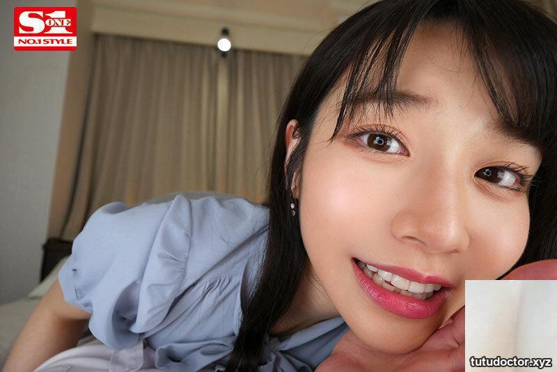 Ayaka Kawakita kindly looks down at me and talks dirty to me · photo 3 of 12