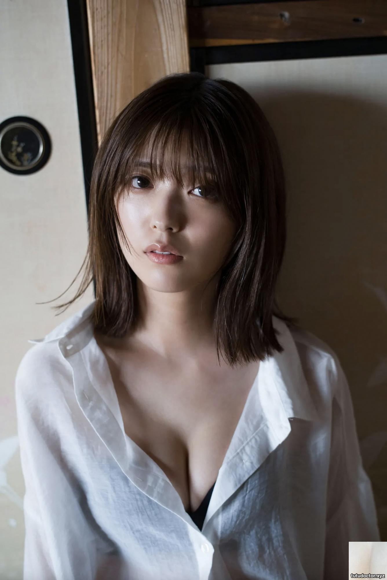 Mio Kudo Sentimental Soft Skin FRIDAY Digital Photo Collection · photo 70 of 90