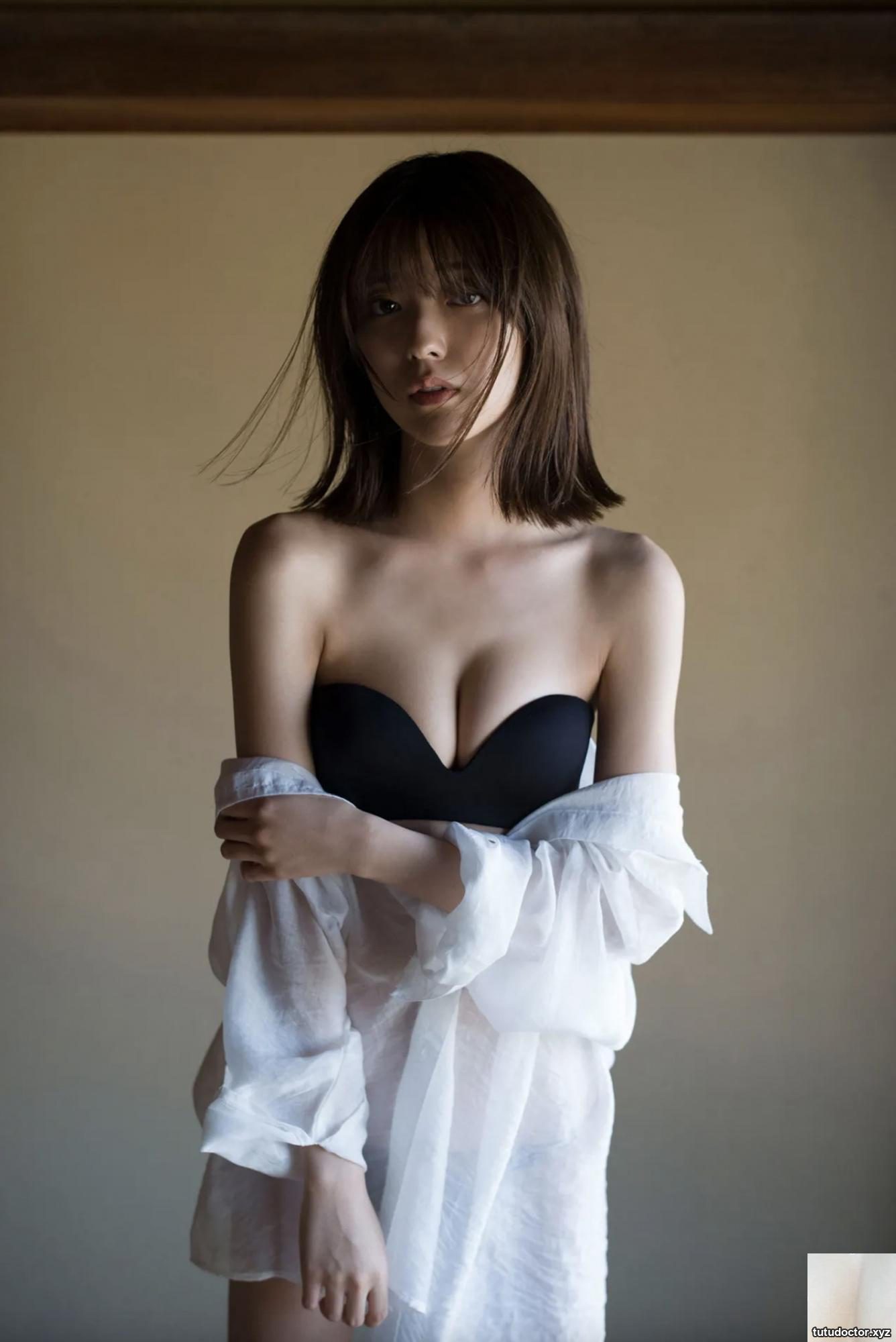 Mio Kudo Sentimental Soft Skin FRIDAY Digital Photo Collection · photo 72 of 90
