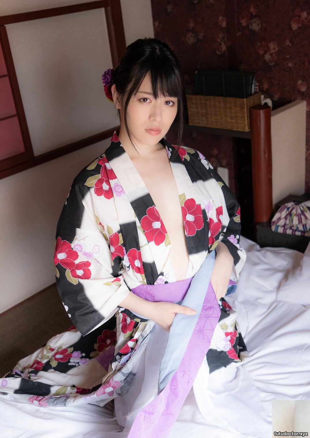 Yukina Shida – Lovey-dovey kimono date · photo 9 of 74