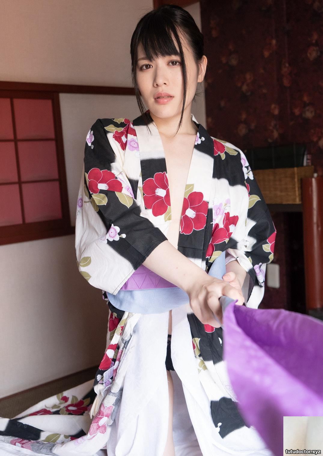 Yukina Shida – Lovey-dovey kimono date · photo 10 of 74