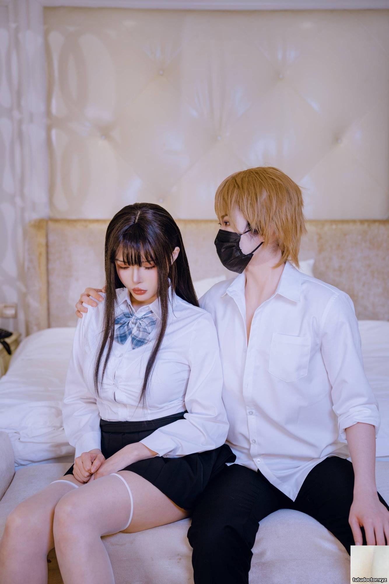Welfare Girls Qiu and Corgis Innocent Girlfriend Fall VIP · photo 33 of 114