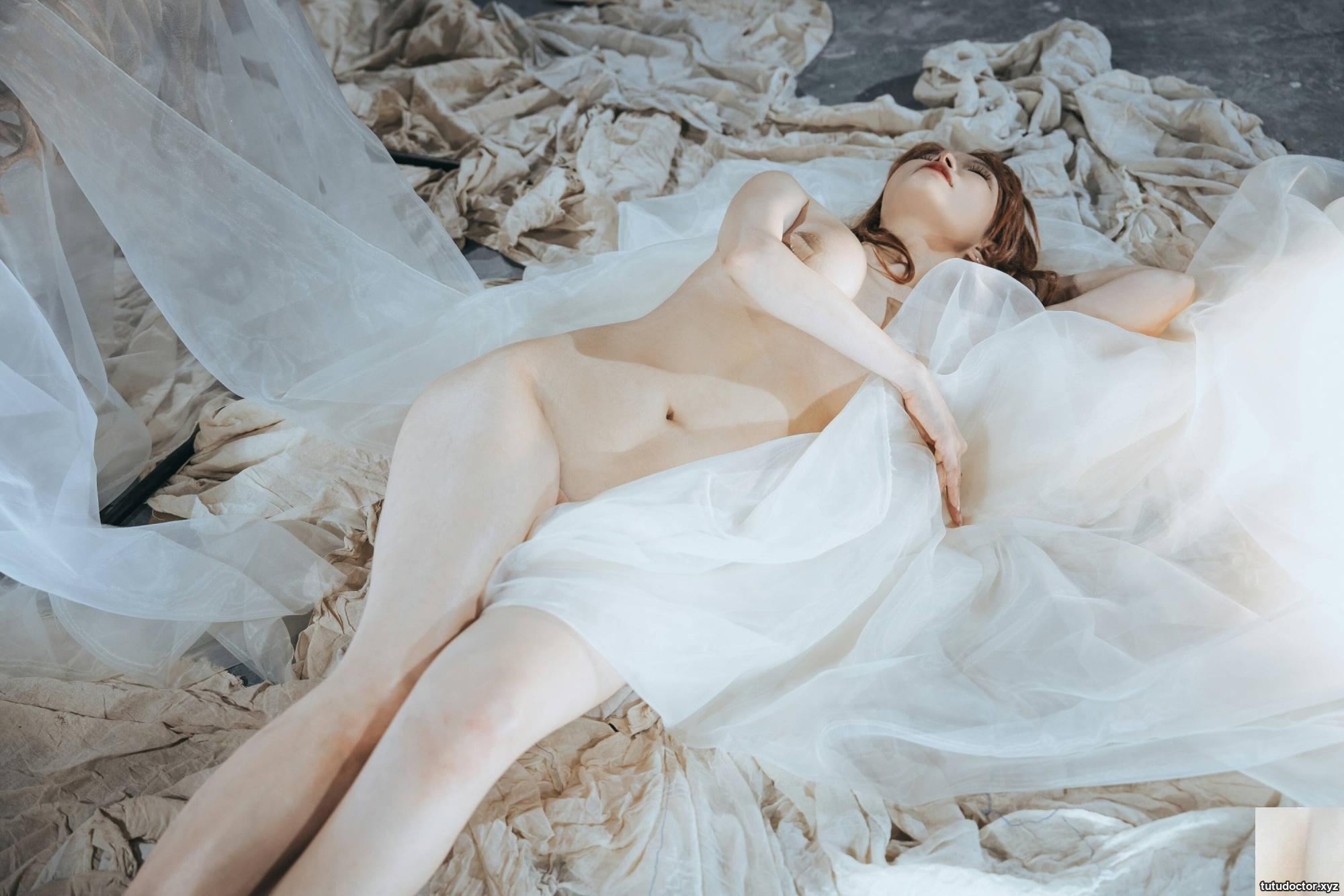 Welfare girl Qiu and Corgi Yar VIP exclusive · photo 54 of 66
