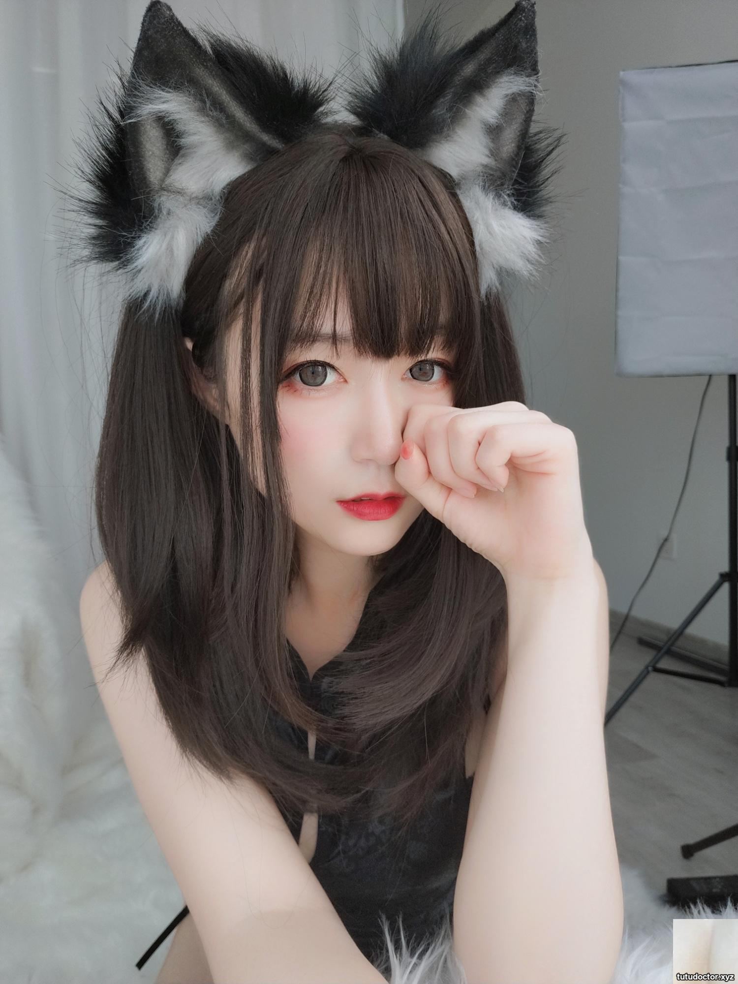 Silver 81 Cheongsam Black Wolf 2 tight and honey thighs make a · photo 8 of 54