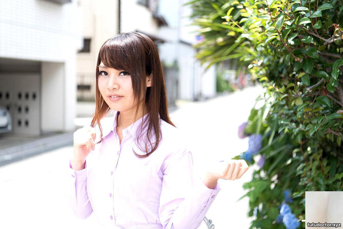 Training lewd woman · photo 2 of 87