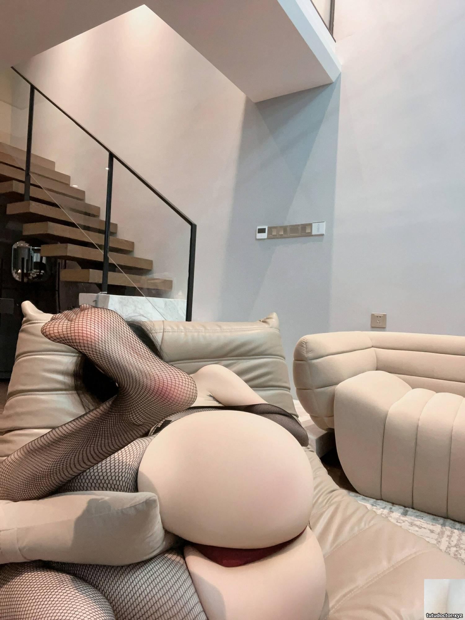 Welfare girl Zuo Gongzi Net hole one-piece black stockings with · photo 31 of 48