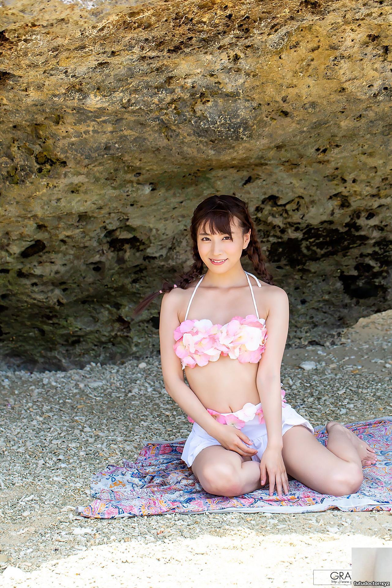 Minami Hatsukawa umikaze 1 2 3 (60 · photo 36 of 60