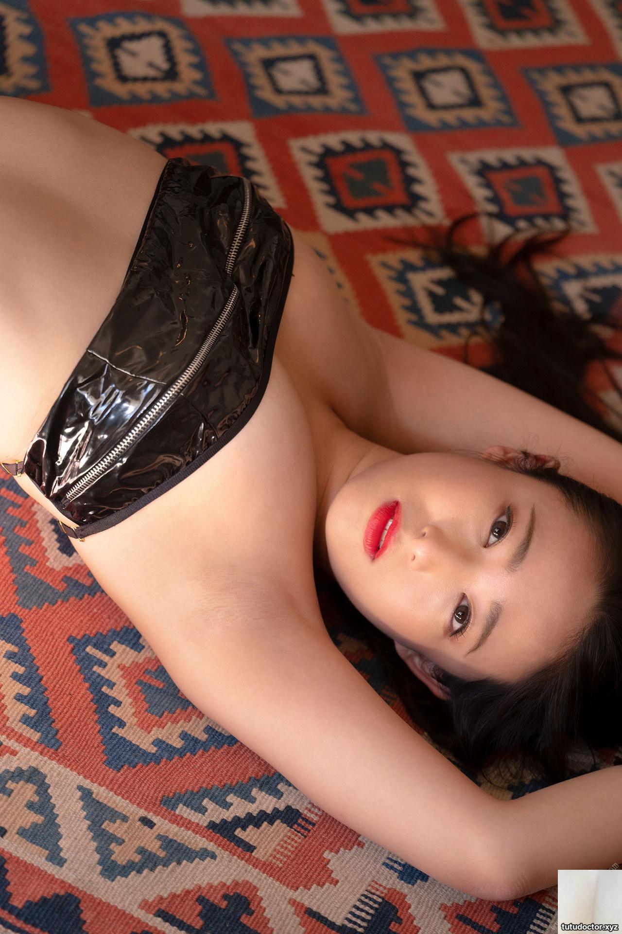 Atsushi Suzu Matsuoka hair nude photo collection 01 · photo 57 of 74