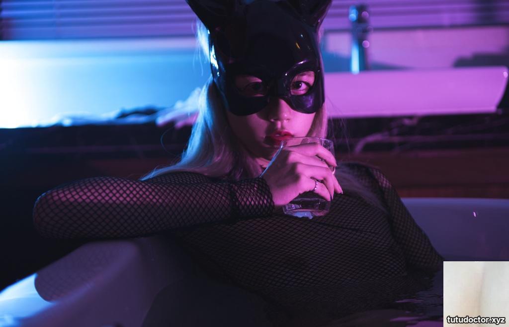 Cazi Ji Ji NO.09 Mask x Mousse x Ye Ji · photo 2 of 51
