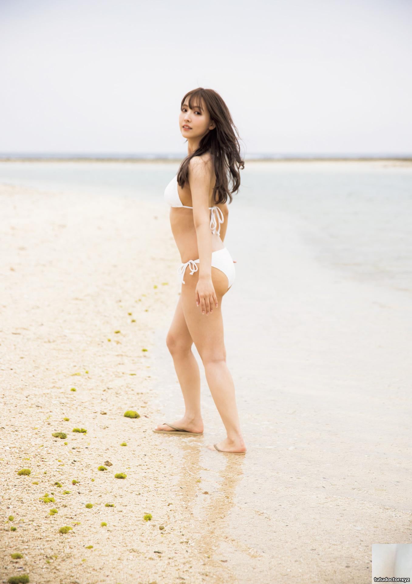 Mikami Yua photo album You are here · photo 48 of 88