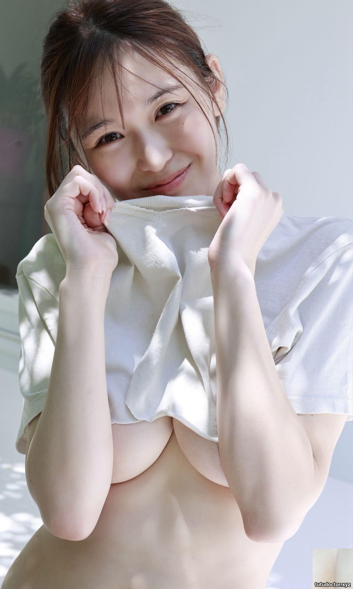 Nako Miyase Photo Collection Beauty and Autumn Sweets Weekly · photo 32 of 55