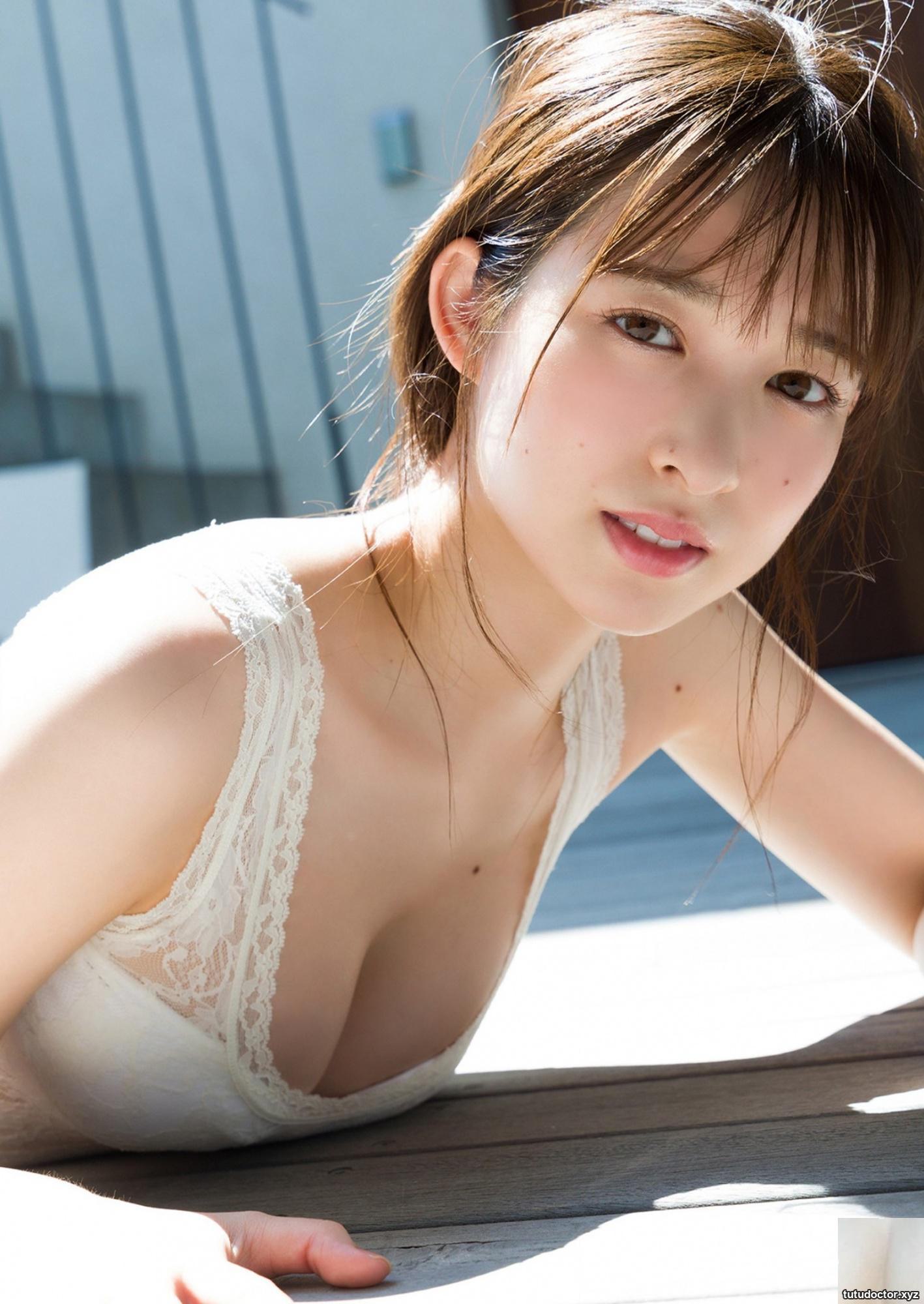 Her appearance is astonishing… Ill fall in love with her when I · photo 5 of 12