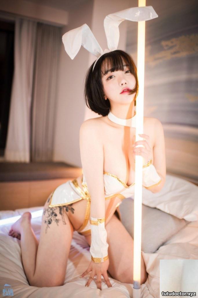 Son Ye-Eun (손예은) BunnyLuXXX ( · photo 5 of 99