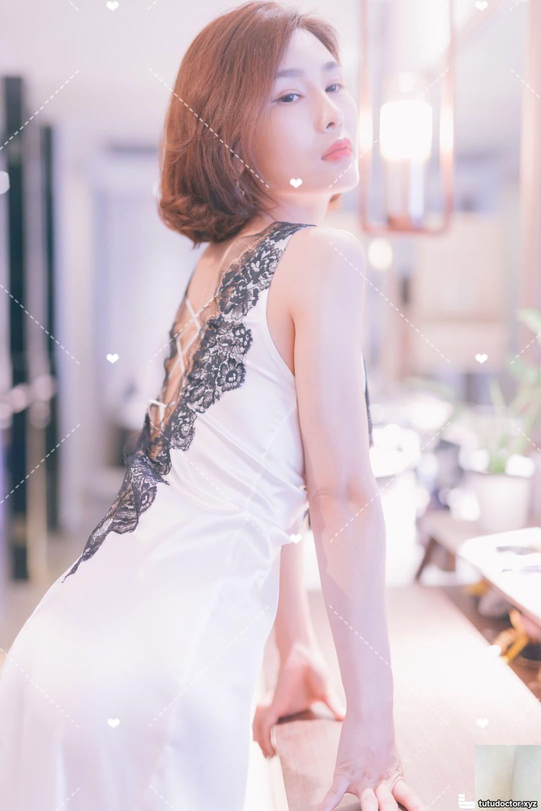 Internet celebrity young model Yan Panpans most beautiful photo · photo 49 of 50