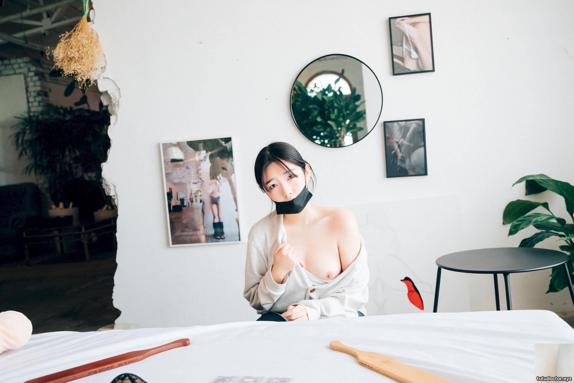 Sonson 손손) Korean beauty with fair skin and hot figure is super · photo 20 of 73