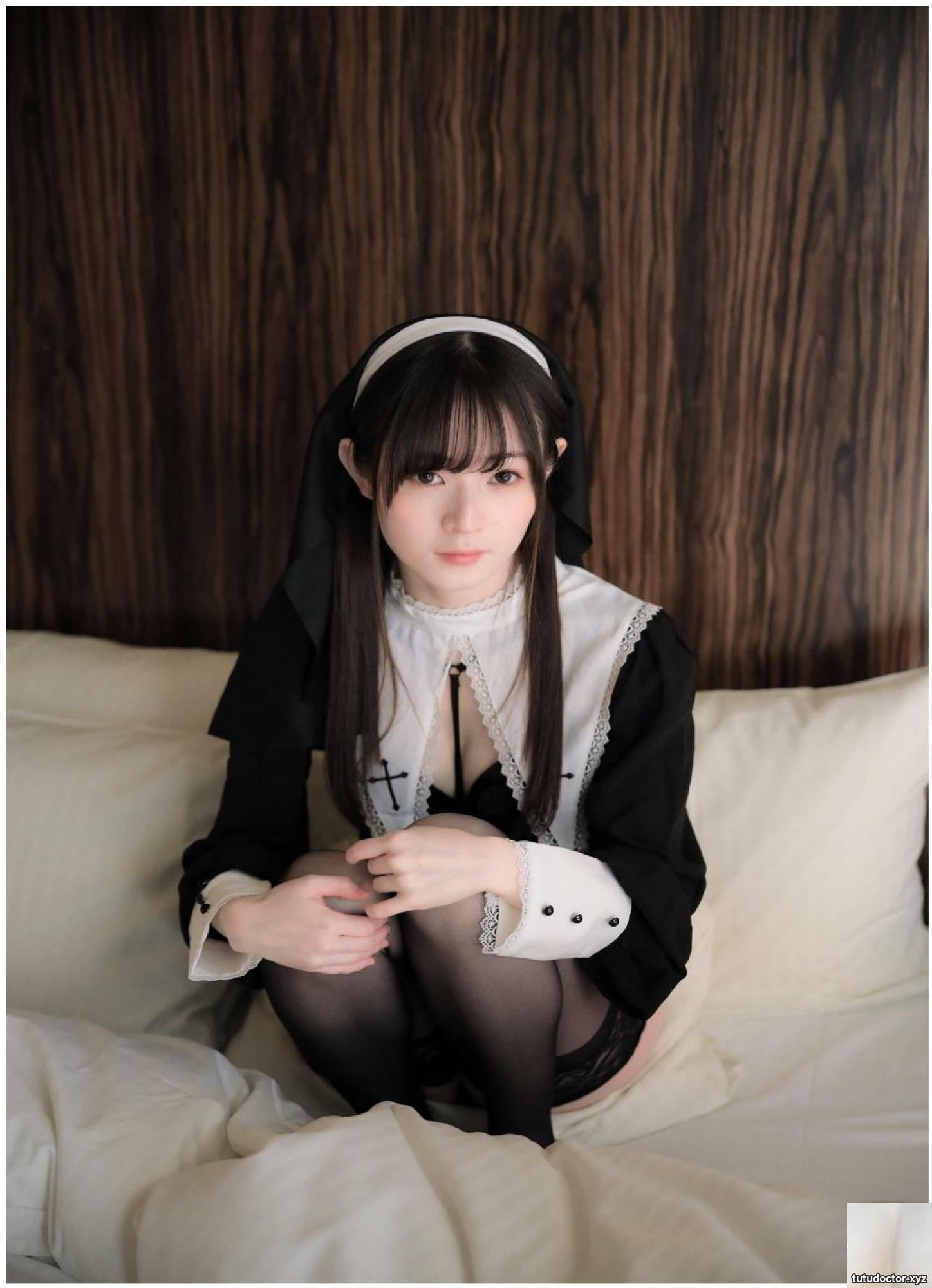 Riko Konoe – Echi Sister and Echi Succubus 01 · photo 66 of 99