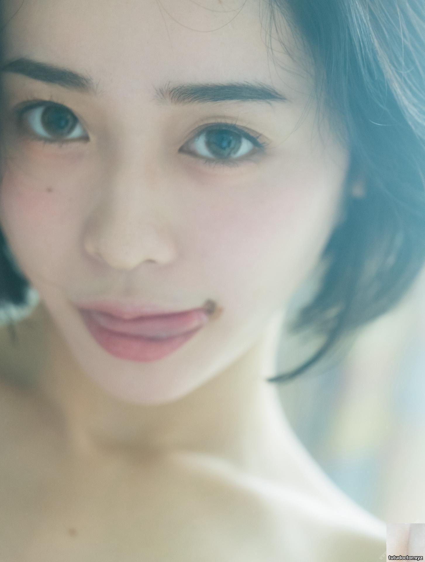 I cant contain my hot body…its so tempting · photo 15 of 33
