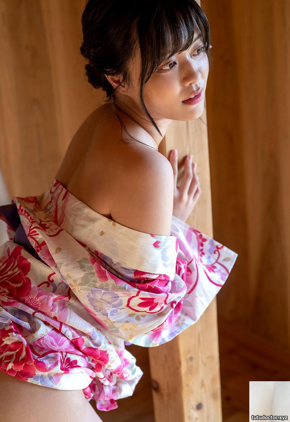 Kanon Kanade Kanon Kanade · photo 22 of 43