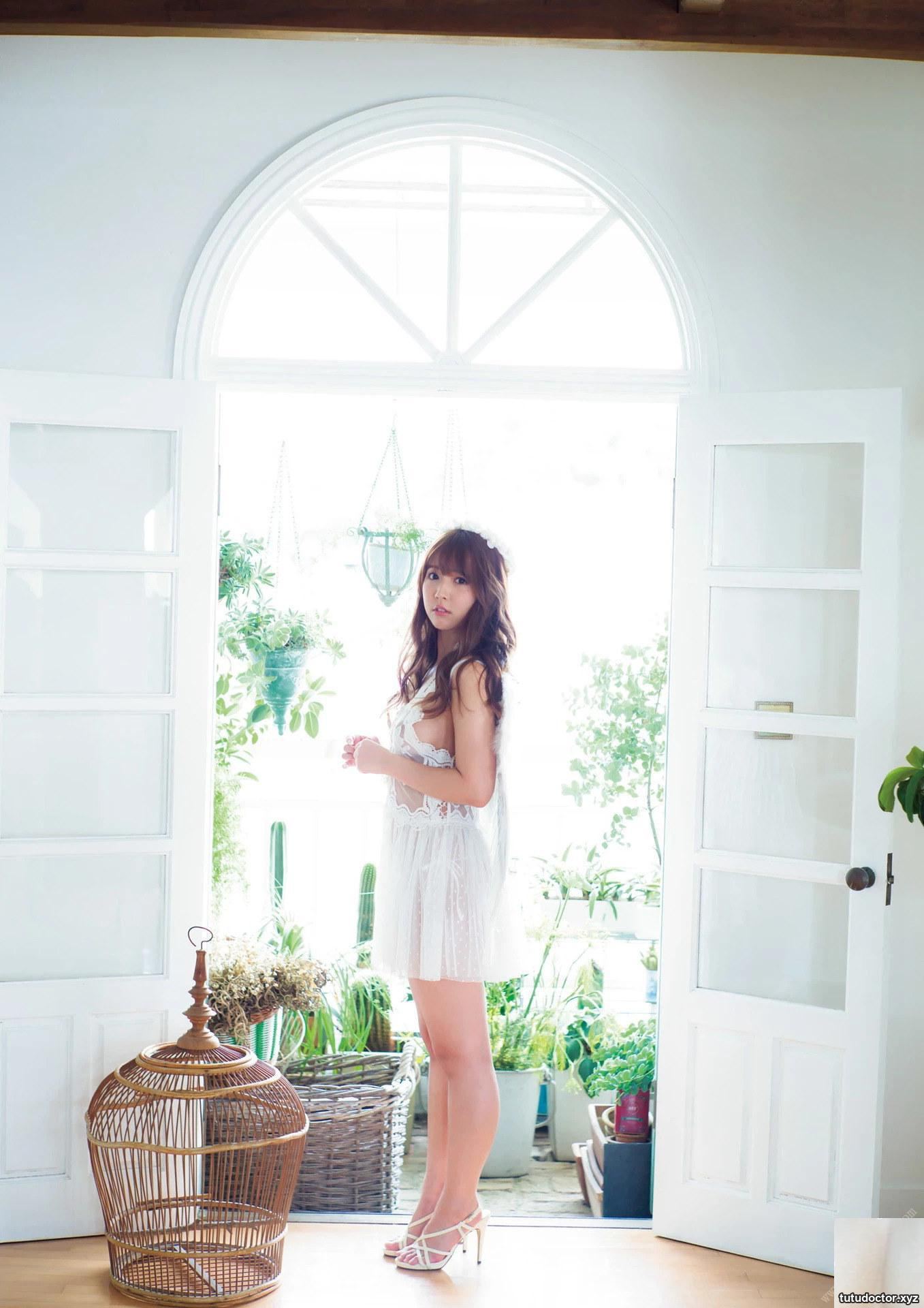 Yua Mikami 三上宇亜–Your Angel · photo 4 of 92