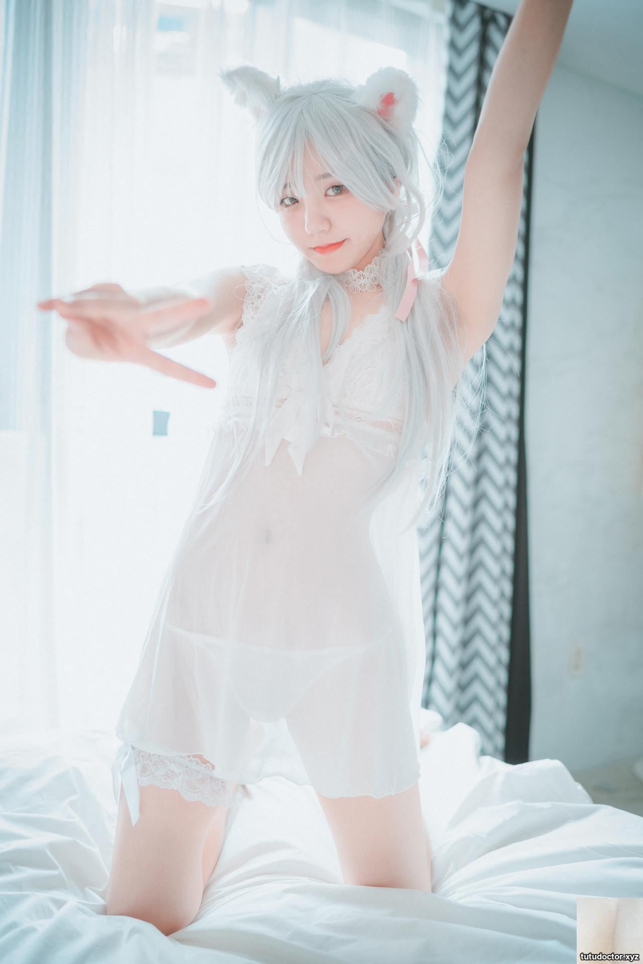 Sweet appearance and full of girlfriend feeling · photo 23 of 33
