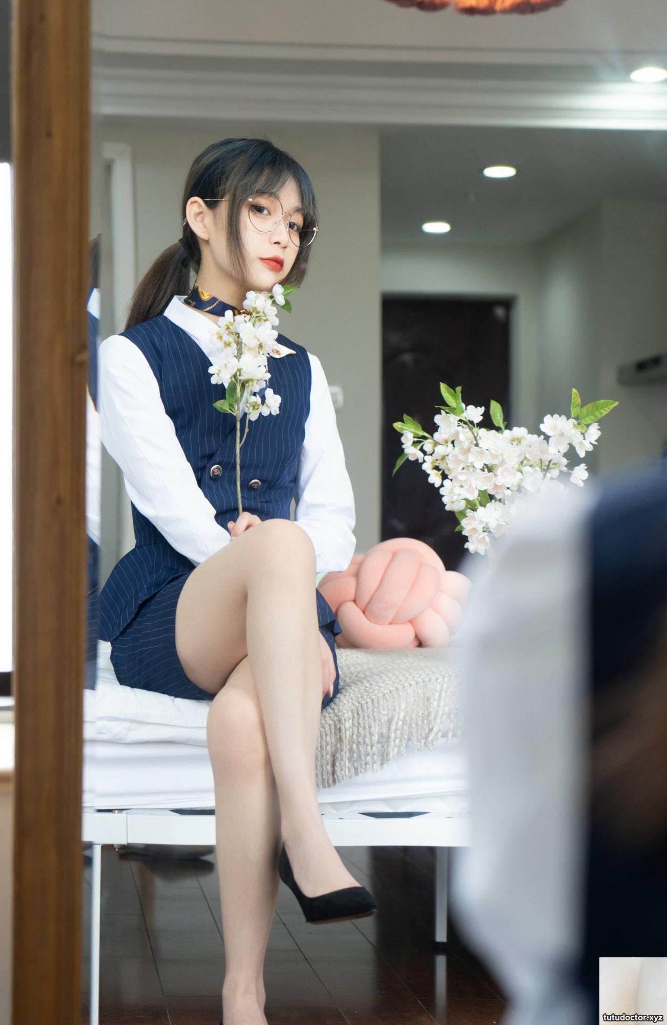 (Online collection) Welfare girl Li Jinjin’s “Flight Attendant” VIP exclusive (21P)